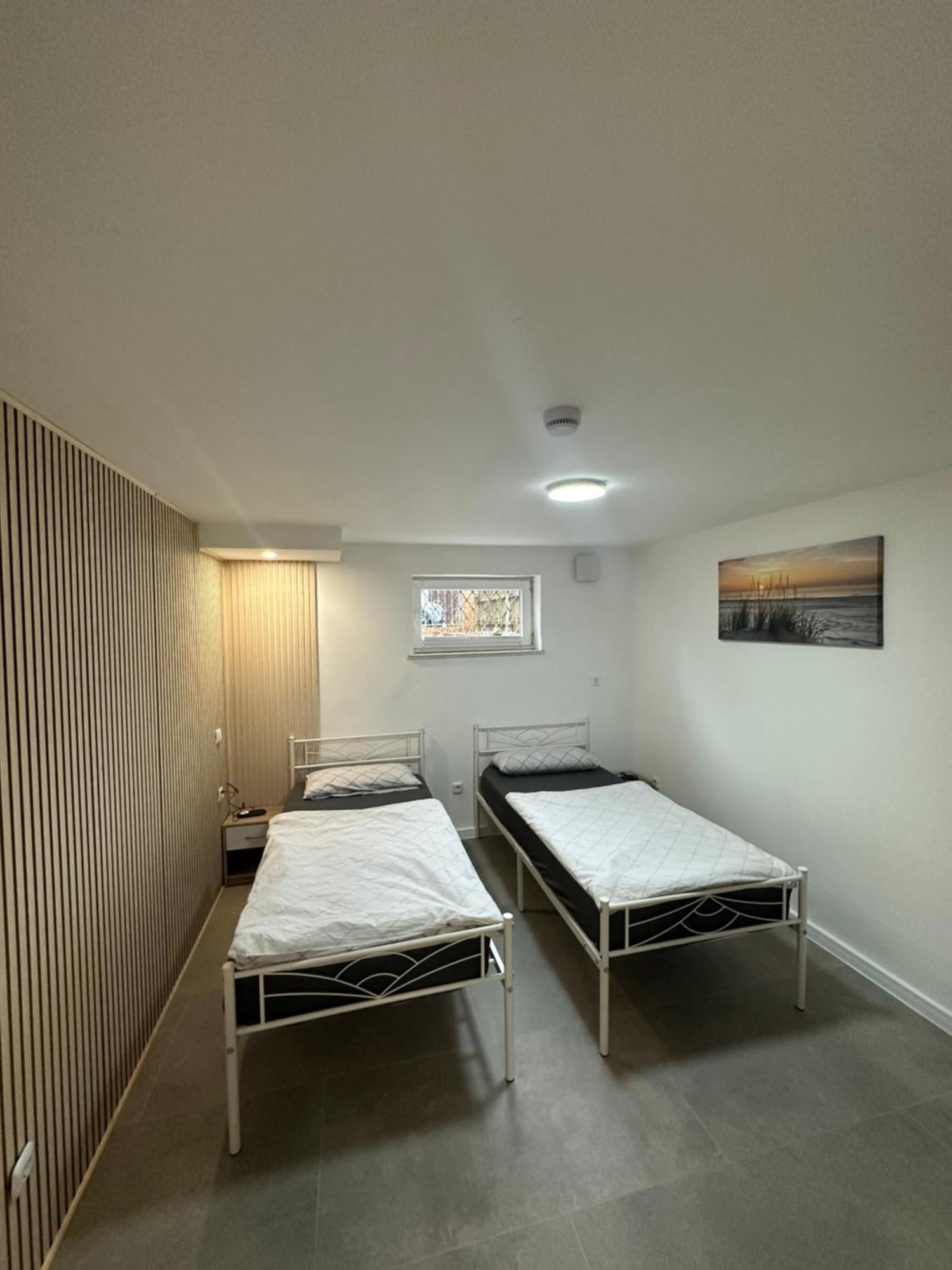 Charmante 2 Zimmer Souterrain Хановер Екстериор снимка